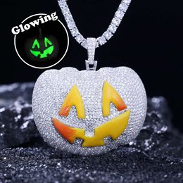 Designer Jewelry Glow In The Dark Iced Out Moissanite Pumpkin Smile Face Pendant Pass Diamond Tetser 925 Sterling Silver Bling Hiphop Jewellery