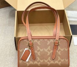 luxurys handbag Women chain Luxury Designer Bags Leather Female Fashion with dust