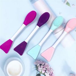 Makeup Brushes Double Headed Silicone Cartoon Colour Mask Brush Multifunctional Face Wash Beauty Decontamination Skin Care Tool