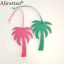 Evening Bags Alirattan Trendy Genuine Leather Eagle Keychain With Women Bag Luxury Pendant Bag s Charm Accessories Character Coconut Tree 231123