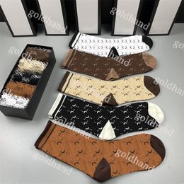 New Mens Womens Socks Designer Winter Long Socks Breathable Sport Socks Letter Printed Sock