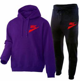 Bahar Sonbahar Erkekler Trailsuit 2 adet Set Sweatshirt Sweatpants Erkek Hoodies Sıradan Spor Jogging Hip-Hop Giyim