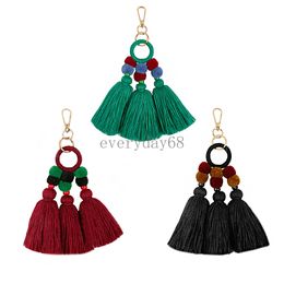 Bohemian Style Tassel Pendant Keychain Creative Handmade Cotton Tassel Ethnic Style Keychain Fashion Bag Hanging Accessories