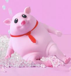 Internet celebrity decompression pig pinch music decompression toy pink pig office prank vent Artefact slow rebound little pink pig