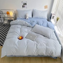 Bedding sets Japanese Simple Style Duvet Cover Washed Cotton with Plaid Stripes Skin friendly Breathable 1 q231122