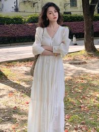 Casual Dresses Elegant Women V-ncek Midi Dress Autumn Long Sleeve A-Line Party White Female Chic Vintage Birthday Prom Robe