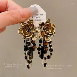 Dangle Earrings Women's Vintage Metal Style Flower Earring Trendy Exquisite Korean Fashion Jewellery Black Beaded Tassels Jewelry