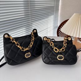 Luxury Women Bag Mini Luxury Shoulder Bag Large metal chain handle Bag Underarm Bag Crossbody Bag Commuter Bag Cowhide Matte Texture Diamond Plaid Quilted Bag