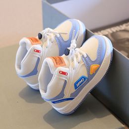 Çocuklar kayma karşıtı giyim-dirençli sıradan ayakkabılar kızlar çocuklar çocuklar yumuşak taban yürümeye başlayan çocuk ayakkabıları bebek nefes alabilen spor spor ayakkabıları boyutu 21-32