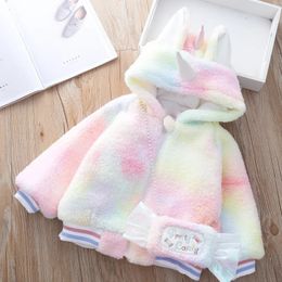 Jackets 2 4 6 8 Year Baby Girls Coat Cute Colourful Unicorn Jacket For Winter Warm Hooded Parka Snowsuit Toddler Children Outerwear 231123