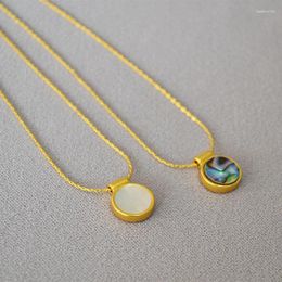Pendant Necklaces Double Sided Colourful Abalone Mother Shell Round Brand Simple Temperament Personalised Short Necklace Collarbone Chain