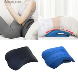 Massaging Neck Pillowws Memory Foam Back Traction Cushion Lumbar Support for Office Cramping Lower Back Pain Stretcher Deck Relief Herniated Disc Pillow Q231123