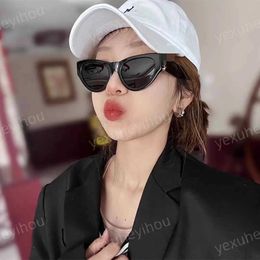 Sunglasses Ladies Designers SL Cats Eye Sunglasses M94 Temperament Queen Street photography Classic Beach Party Sunglasses with box