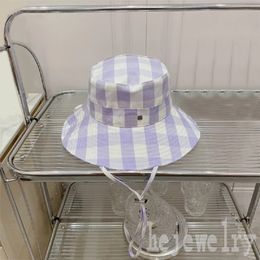 Luxury mens designer cap ladies delicate bucket hat large flat round frayed brim portable casquette fashionable distinctive bucket hats casual dress PJ027 B23