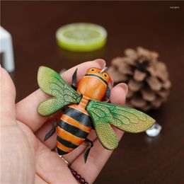 Keychains Top Layer Cowhide Bee Pendant Car Keychain Cute Bag Charm Accessory Creative Birthday Gift