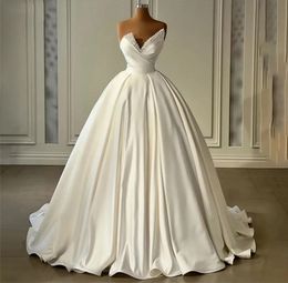 Gorgeous A-line Woman Wedding Dress V-neck Beads Pearls Satin Lace Up A-line Pricess Bridal Gowns Vestidos De Noiva 2024