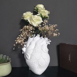 Heart Shape Flower Vase Nordic Style Dried Resin Pot Art Vases Sculpture Desktop Plant For Home Decor Ornament Gifts264S