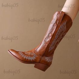 Boots Embroidered Cowboy Western Boots Women 2023 Autumn Cowgirl Pointed Toe Thick Heels Thigh High Boots Brown Knee High Long Botas T231124