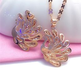 Chains In 585 Purple Gold Plated 14K Rose Ethnic Peacock Necklace Pendant Shiny Charm Elegant Party Wedding Jewellery