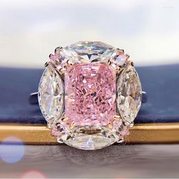 Wedding Rings Luxury Geometry Female Ring Inlay Dazzling Square Cubic Zirconia Elegant Women Engagement Banquer Birthday Jewellry