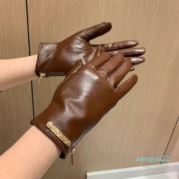 Casual Side Zipper Sheepskin Designer Mittens Plus Winter Leather Gloves Lambskin Mitten with Box