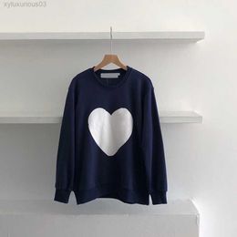 2023 Womens Casual Sweatshirts Loose Long Sleeved Plush Clothes with Red Love Pattern Street Style Fashion Girls Wear