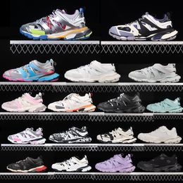 2024 Hot sale Top Designer sport shoes women manwhite black on cloud floral free people mesh mens trainers