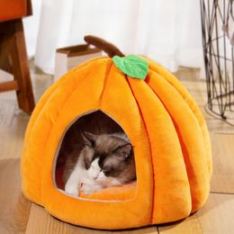 kennels pens Winter Cat House Christmas Pumpkin Dog Kennel Cat Villa Small Dog Beds Indoor Cat Tent Puppy House Dog Cushion Pet Accessories 231123