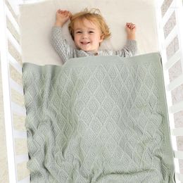 Blankets Born Baby Blanket Knitted Toddler Boy Stroller Swaddling Super Soft Fashion Striped Infant Girl Bed Plaid Crib Quilt 100 80CM