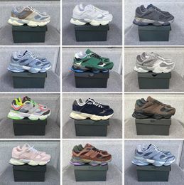 Athletic Designer Shoes Mens Womens Sea Salt Blue Arctic Grey DTLR Glow Crystal Pink Castlerock Navy Blue Outerspace Beef Broccoli Team Forest Green Shoes 2661