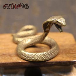 Vintage Bronze Cobra Zodiac Snake Statue Miniature Figurines Copper Desk Decorations Tea Pets Ornaments Brass Paperweight Crafts D231v