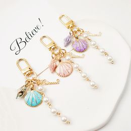 Cute Pearl Shell Conch Key Chain Pendant Fashion Charm Metal Jewellery Accessories Women Bag Ornament Keyring Small Gift