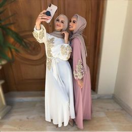 Ethnic Clothing 2023 Summer Elegant Solid Lace Pearls Beading Long Dress Oman Dubai Arabian Turkish Islamic Hijab Muslim Women Dresses
