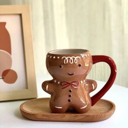 Mugs 300ml Gingerbread Man Mug Cartoon Cute Kawaii Christmas Mug 3D Gingerbread Man Ceramic Cup Milk Coffee Water Cup Mug Gift 231123