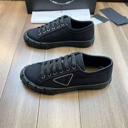 Fashion Men FLY BLOCK Dress Shoes Comfort Running Sneakers Non-Slip Rubber Bottoms Italy Elastic Band Low Top Canvas Breathable Simple Casual Sports Shoes Box EU 38-45