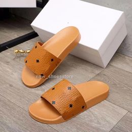 2024 Designer Men Women Slippers Summer Ladies Hollowed Out Sandals Pattern Flats Flip Flops Loafer Fashion Tories Slides Rubber Outdoor Beach Shoes 15