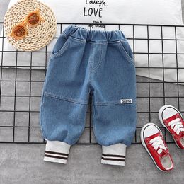 Jeans Latest Denim Pants For Kids Baby Boys Casual Jeans Trousers Spring Autumn Children Loose Pants Bottoms Clothing 1 2 3 4 5 Years 230424