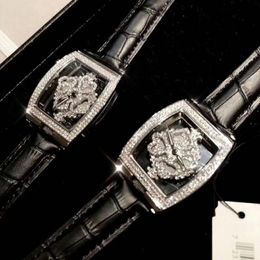 Wristwatches High Quality Fashion Square Women Watches With Rhinestone Spinning Diamond Face Ladies Watch Quartz MBT004Wristwatches