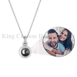 Pendant Necklaces Custom Circle Necklace Po Projection Pendant Exquisite and Colorfast Holiday Wedding Christmas Gifts are Worth Collecting 231124