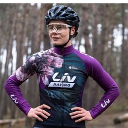 Arrival LIV Winter Women Cycling Thermal Fleece Jackets Professional Team Long Sleeve Bike Jersey Sportswear Unforme Maillot 22022302Y