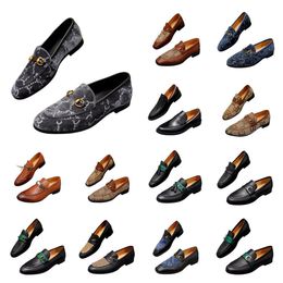 2023 Men's Elegant Designer Wedding Party Dress Shoes Genuine Leather Comfortable Loafers Men Brand Business Casual Oxford Shoes Size 38-45