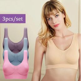 Bras 3Pc's Sports Bra Plus Size Top Comfort Soft Fitness Yoga Tops As Seen Set of Seamless No Padding Leisure 231124