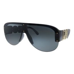 Fashion luxury man designer sunglasses for men and woman 4391 Black Plastic Shield Sunglasses Grey Lens plastic lenses that of209R