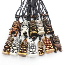 Chokers Mixed Lots 12pcs Imitation Bone Carved NZ Maori TIKI Men Charms Tiki Totem Necklaces for Men Women's Amulet Gift 231124