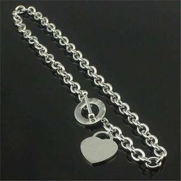 Bracelet Women Designer Necklace Titanium Steel Jewellery Set Titanium Valentine's Day Gift Free Shipping