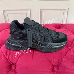 top Mens Quality Designer Boots Womens Running Shoes Breathable Technology Mesh Stylish Classic Black Sneaker Comfortable2023