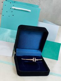 Tiffanylris popularDouble letter bracelet White fritillaria material plated 18K gold process super good texture stitching diamond bracelet rose gold gift box