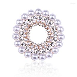 Brooches Fashion Pearl Brooch Pin Crystal Rhinestones Circle For Women Bouquet Sweater Scarf Clothing Accessories