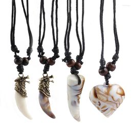 Pendant Necklaces 1pcs Fashion Faux Wolf Fang Tooth Necklace Vintage Dragon Jewellery For Men Women Gifts