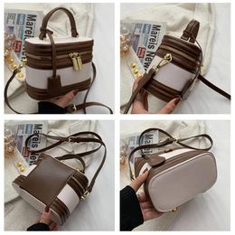 Waist Bags Barrel-shaped Shoulder Women Fashion Top Handbag High Quality Crossbody Square Bag And Purses Ladys Cute Clutch